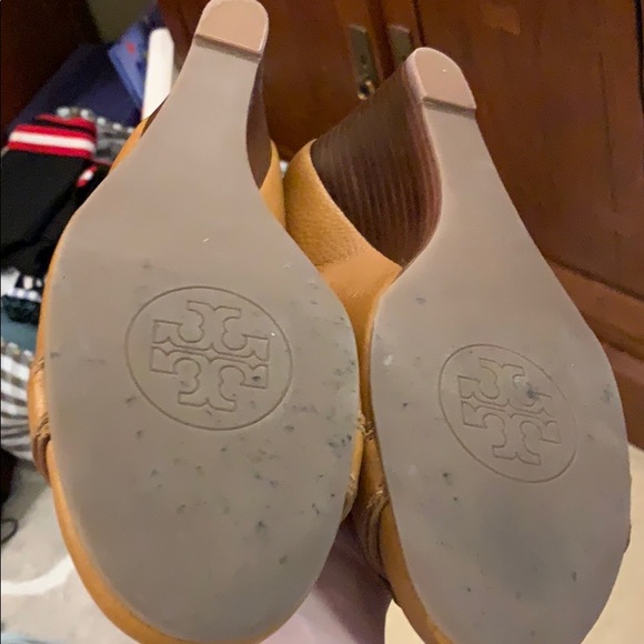 Tory Burch sz 10 Ambrose wedge royal tan leather - Picture 6 of 9